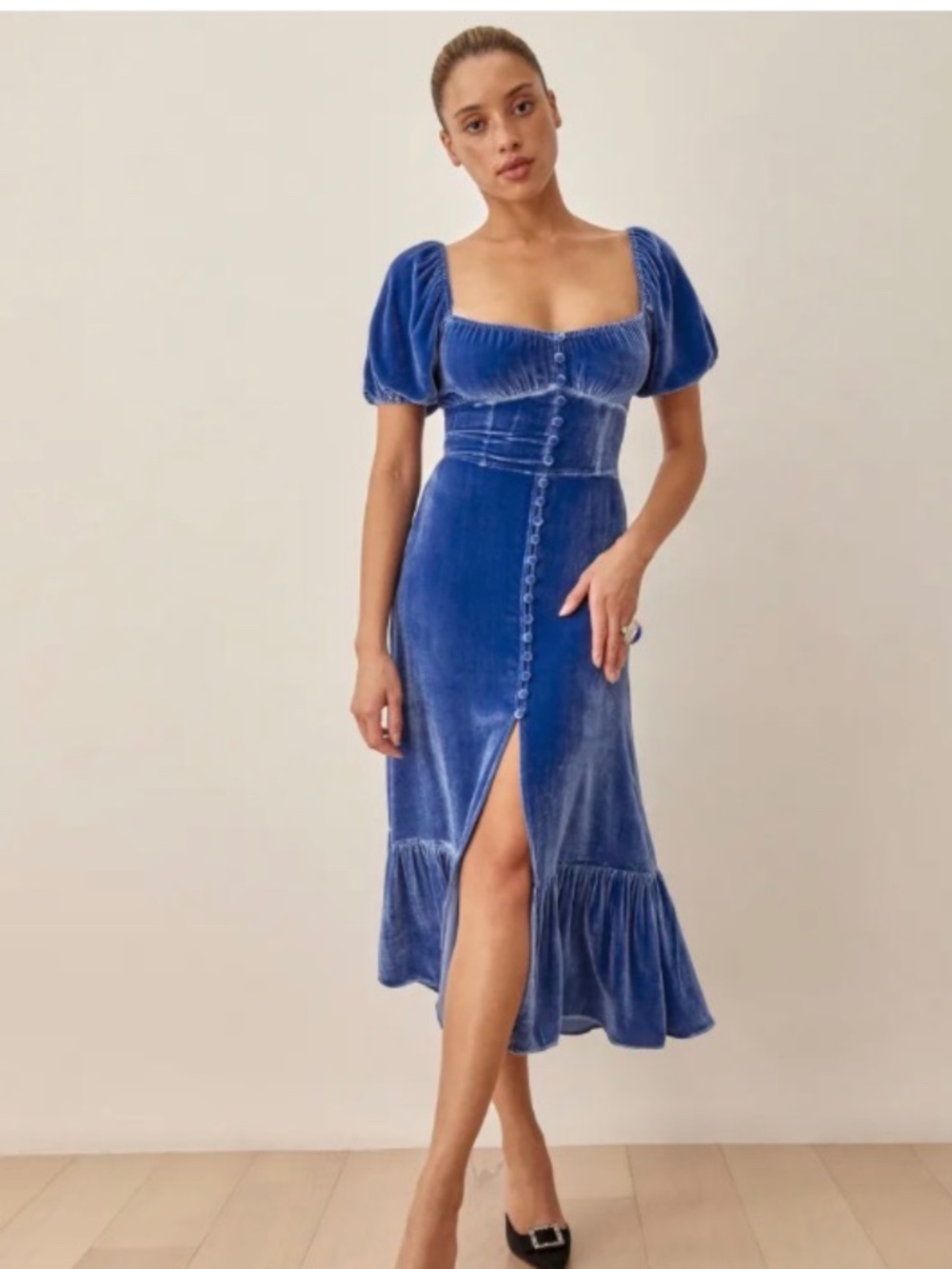 🤩 Reformation Leonie Velvet Dress in Caspian blue - size 0